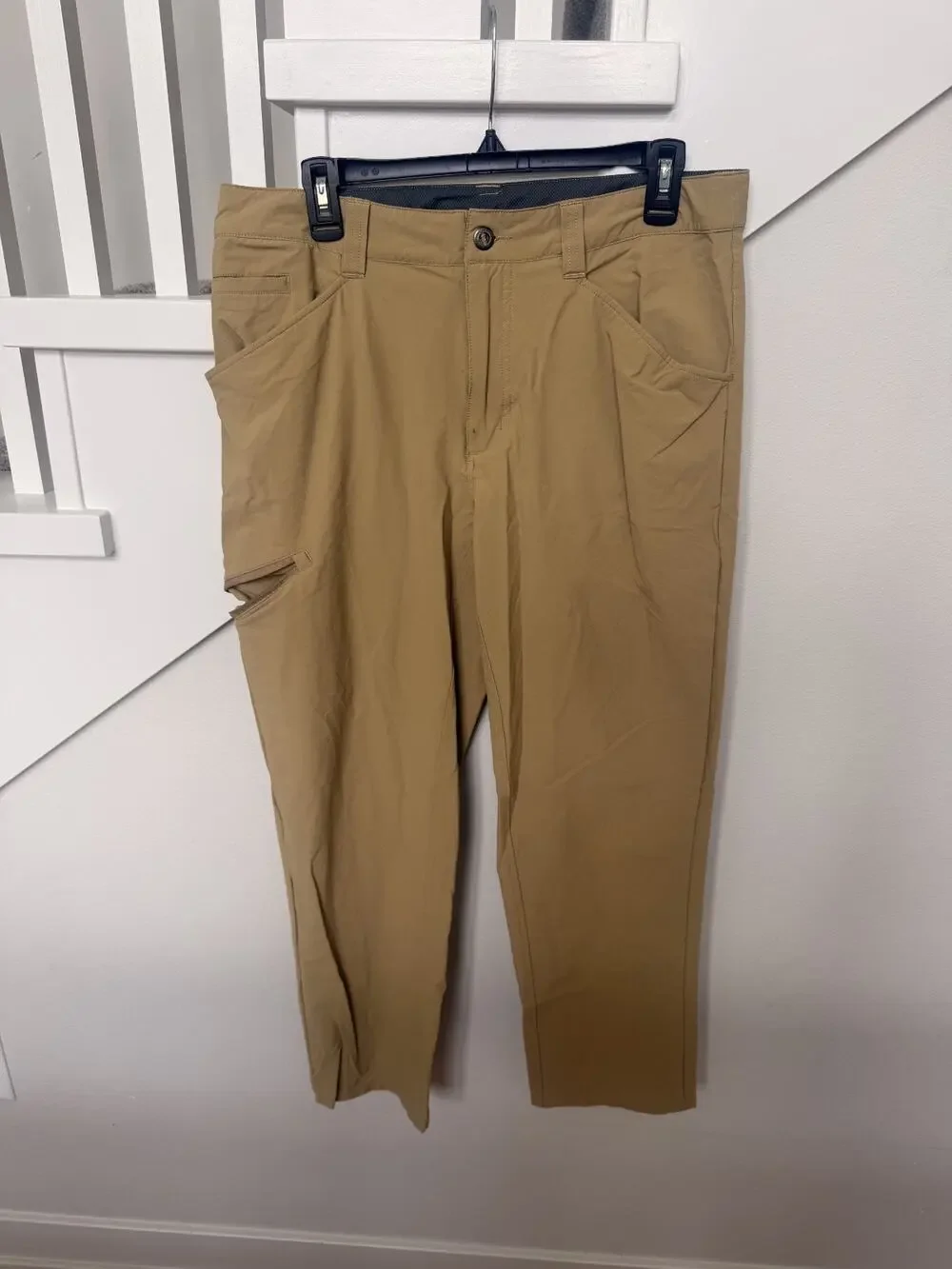Patagonia Mens Tan Khaki Cargo Hiking Pants Size 34